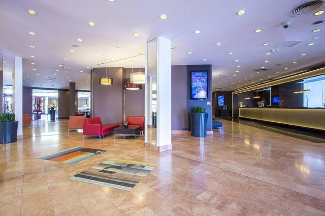 Radisson Blu Sobieski, Warsaw