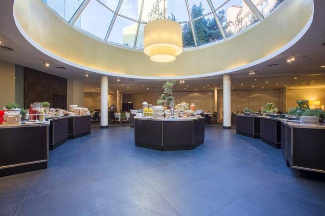Radisson Blu Sobieski, Warsaw