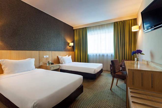 HF Ipanema Porto, Porto